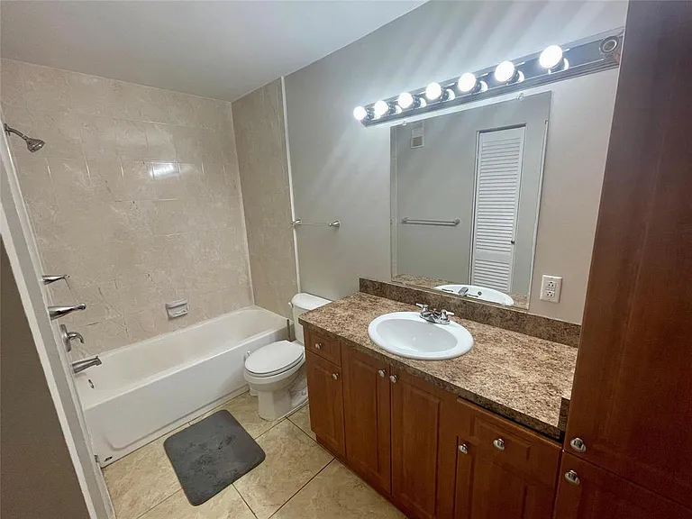 3350 Pinewalk Dr N #1413 — Photo 12