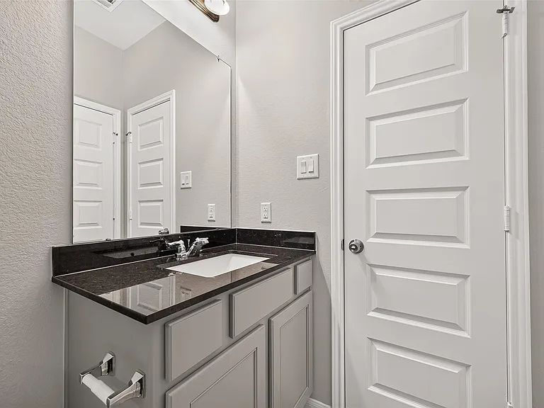 30359 Limber Pines Dr — Photo 27