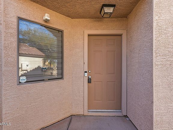 2nd image of 941 E POTTER Drive
