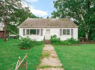 130 Lemon Street, Central Islip, NY 11722