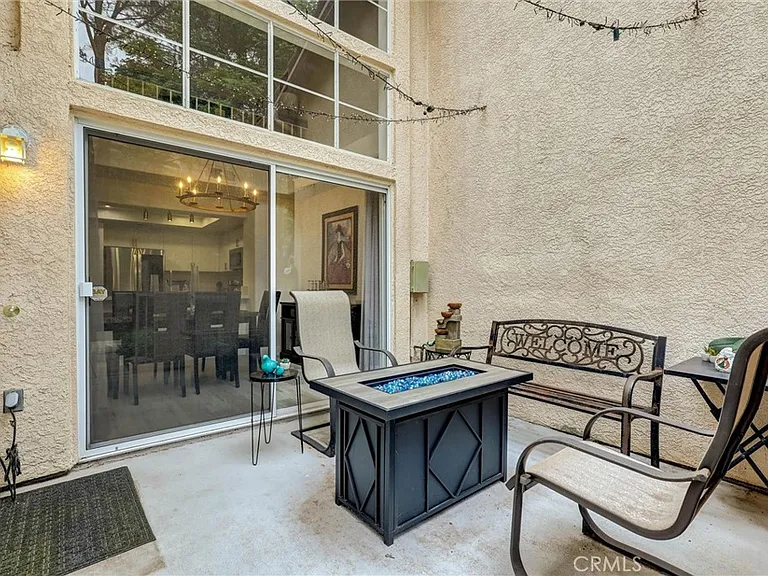 6 Nightingale Dr — Photo 14