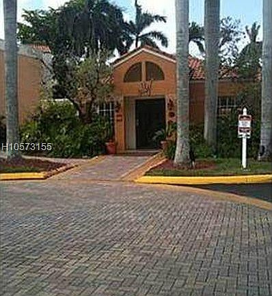 3rd image of 6292 NW 186th St APT 311