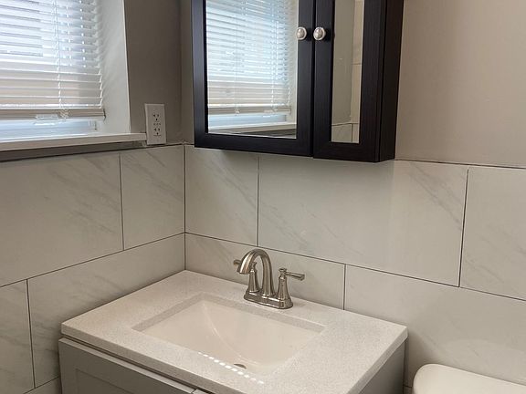 5th image of 4600 Walnut St #204-3C