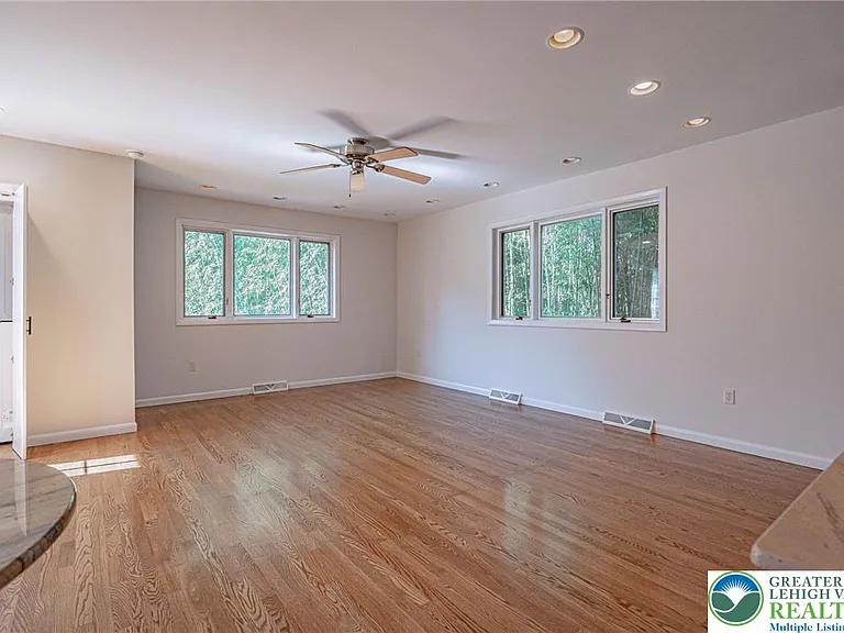 3608 S Highland St — Photo 36