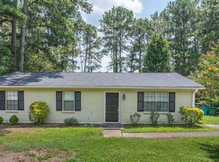 2856 Spanish Oak Dr, Lilburn, GA 30047