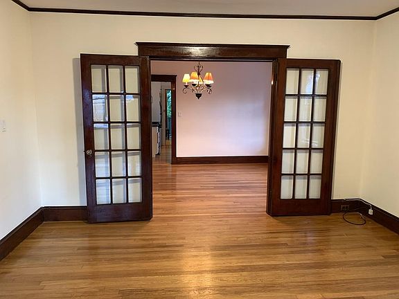 5th image of 24 Woodward Ave #2