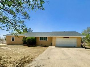 5911 Milliron Rd, Carlsbad, NM 88220