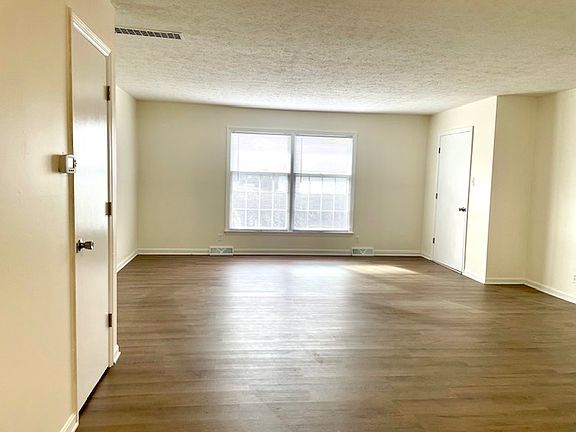 3rd image of 3304 Wood Valley Ct #3304