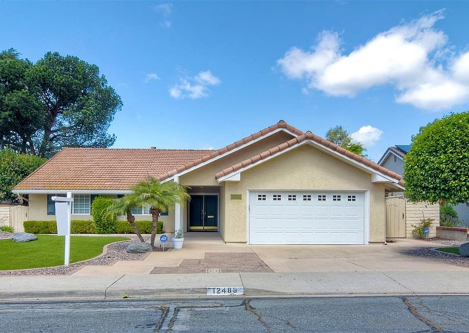 1st image of 12488 Pomerado Ct