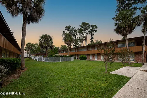 1217 Park Ave #28 Photo 1