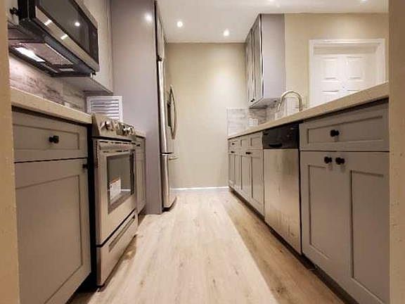 5th image of 2830 S Bartell Dr APT 8