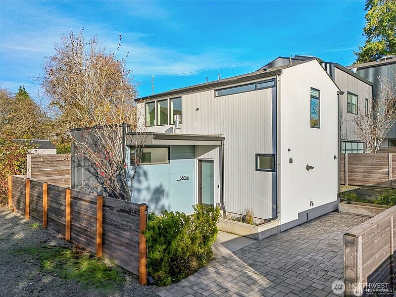 2nd image of 8605 5th Avenue NE #B