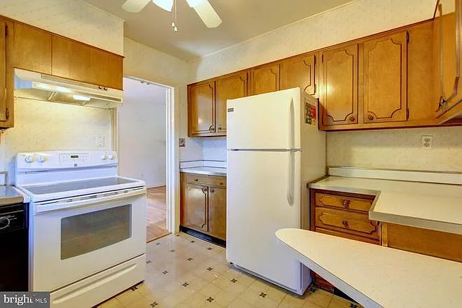 3903 Underwood St — Photo 13