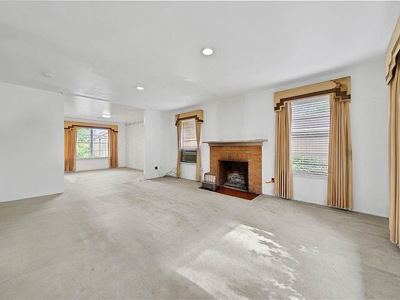 3rd image of 5245 Brinkman St