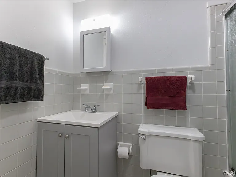 617 Wisteria Rd — Photo 28