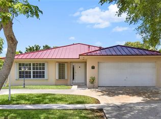 8671 SW 200th St, Cutler Bay, FL 33189
