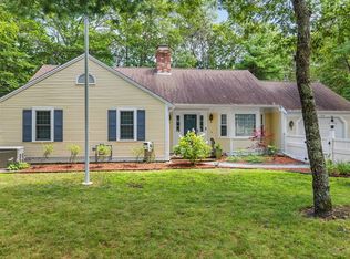 175 Old Post Rd, Barnstable, MA 02630