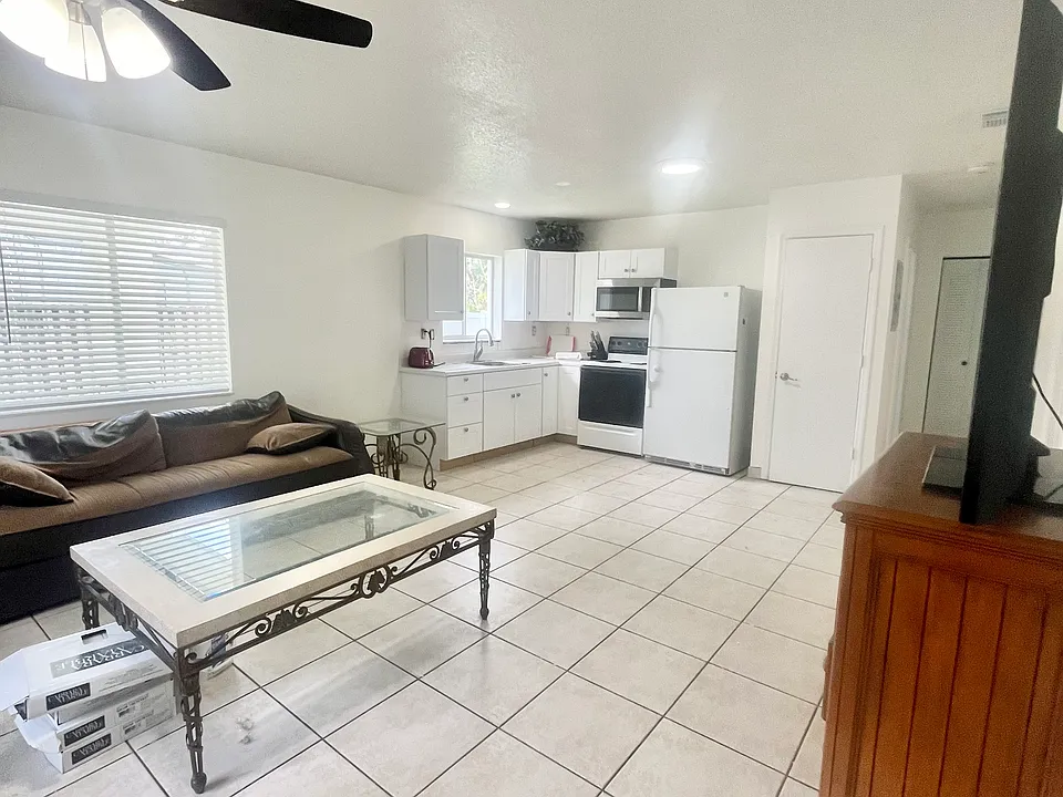 Living room & kitchen