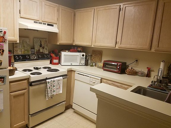 5th image of 4020 Crockers Lake Blvd #23