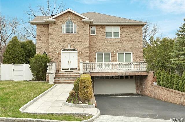 1st image of 11 D Alessio Ct