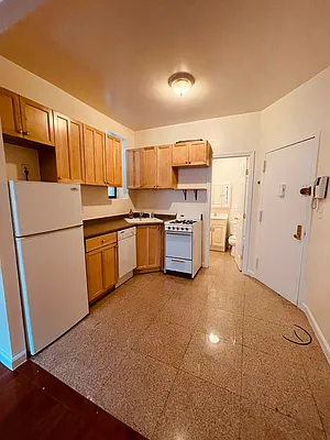 Rented by Voro NYC | media 11