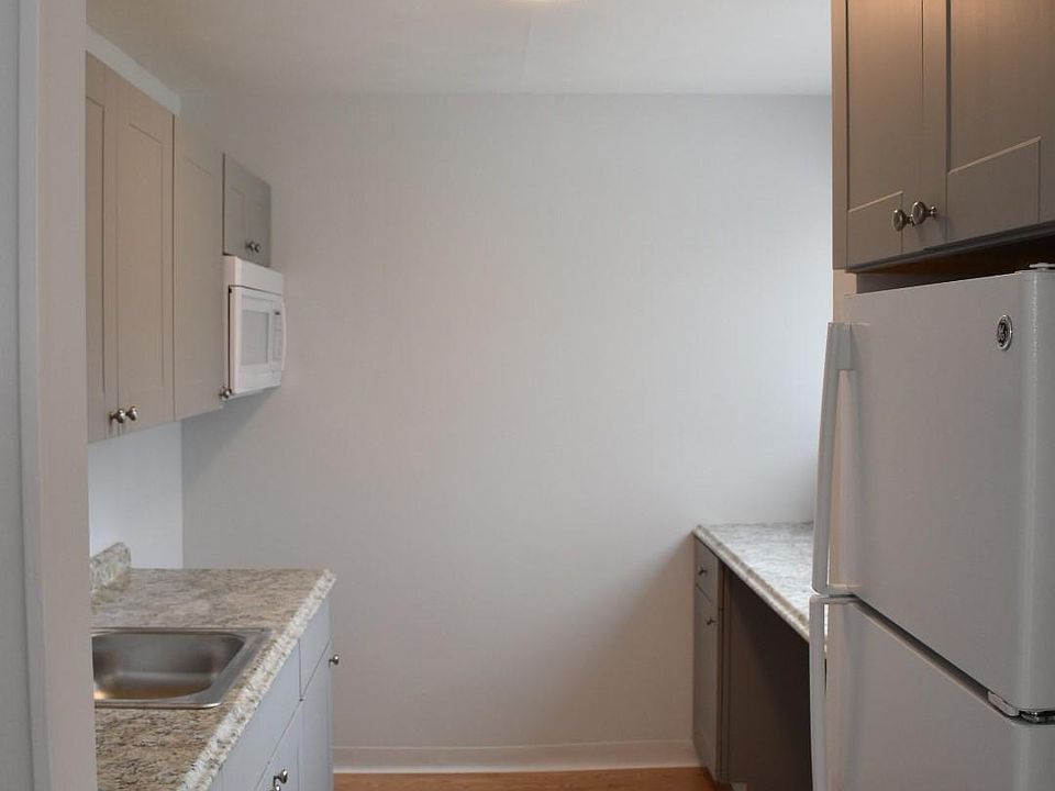 Niantic Gardens 184 W Main St Niantic CT Zillow