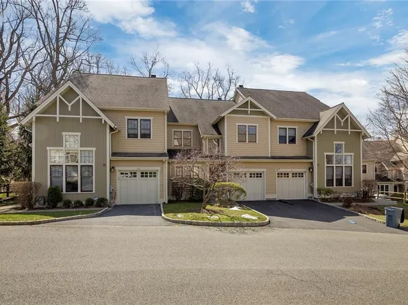 25 Landing Dr, Dobbs Ferry, NY 10522