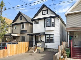 12 Lincoln St, Hamilton, ON L8L 7L5