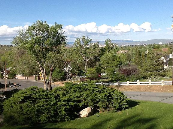 View Living/Dining/Balcony