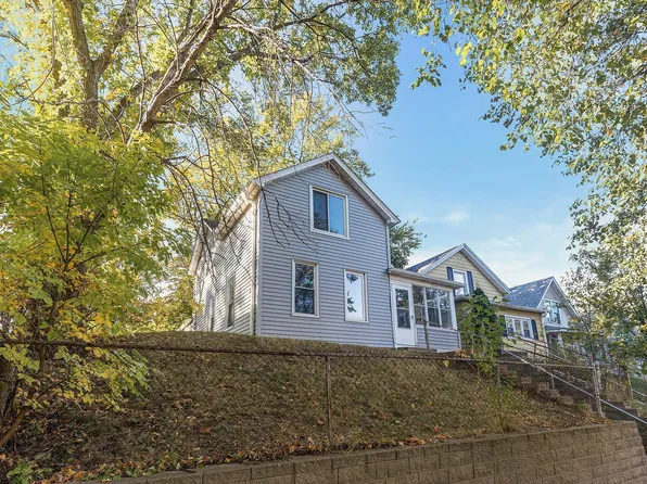 1188 Ross Ave, Saint Paul, MN 55106