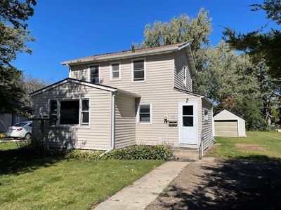 1011 12th Ave NE, Austin, MN, 55912