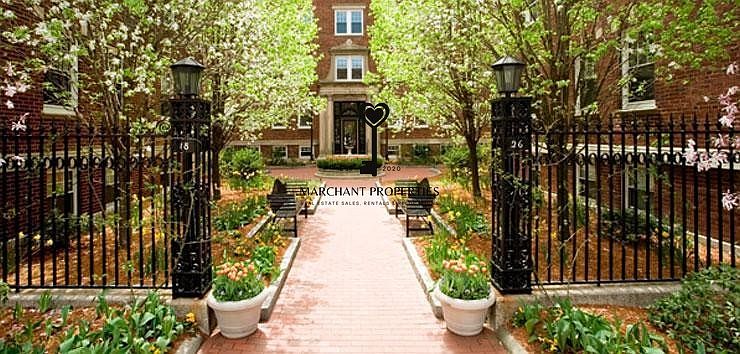 1st image of 18 Chauncy St #20-10