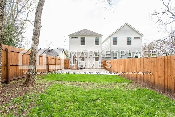 2119 Herman St — Photo 29
