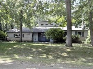 50460 Barber St, Paw Paw, MI 49079