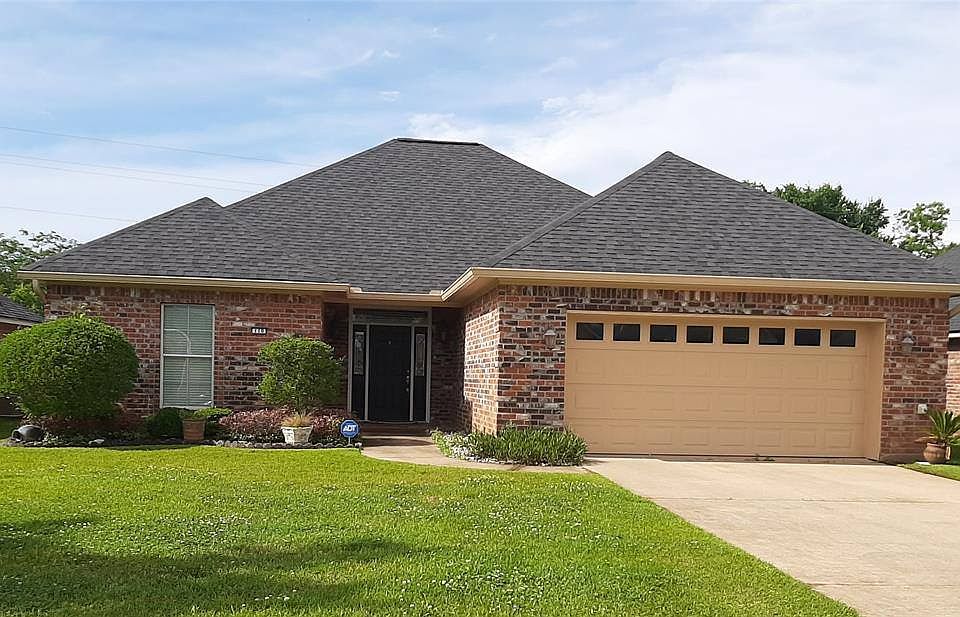 2nd image of 110 Willow Lake Blvd