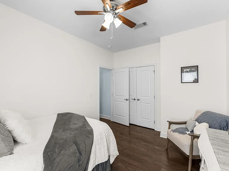 270 Whispering Lake Dr — Photo 12