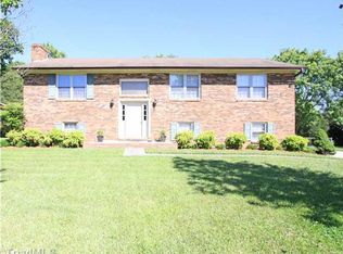 3179 Friedberg Church Rd, Winston Salem, NC 27127