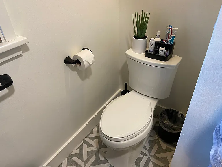 247 N Parkwood Ln — Photo 41