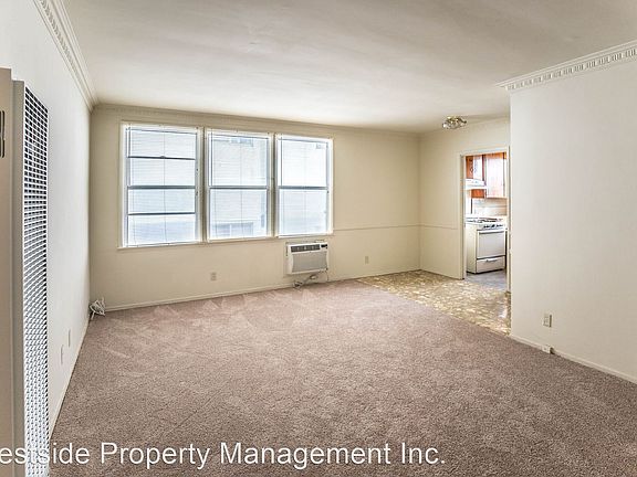 2nd image of 244 S Doheny Dr #246B