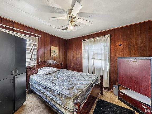 15th image of 2912 Maywood Ave