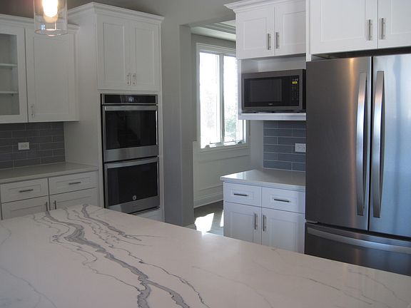 5th image of 8820 W 135th St