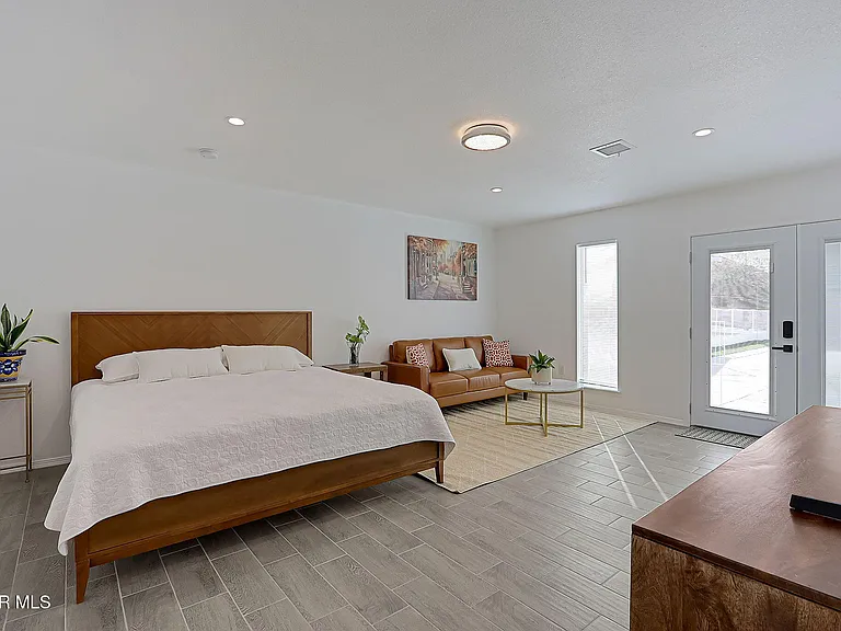 4421 Memphis Ave #B — Photo 13