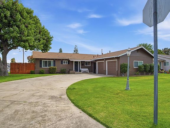 2nd image of 2380 El Capitan Dr