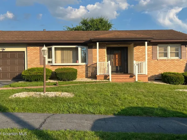 103 Parkcrest Dr, Duryea, PA 18642