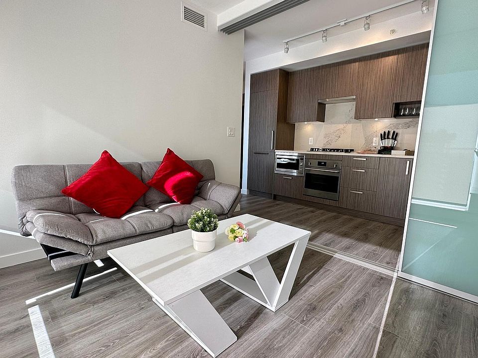 1st image of 13350 Central Ave #501