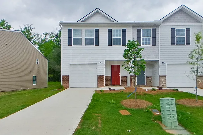 330 Ironwood Ct