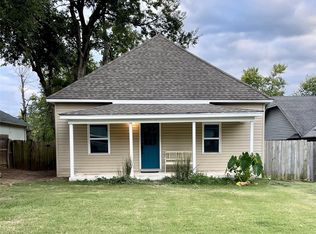 1605 W Center St, Collinsville, OK 74021