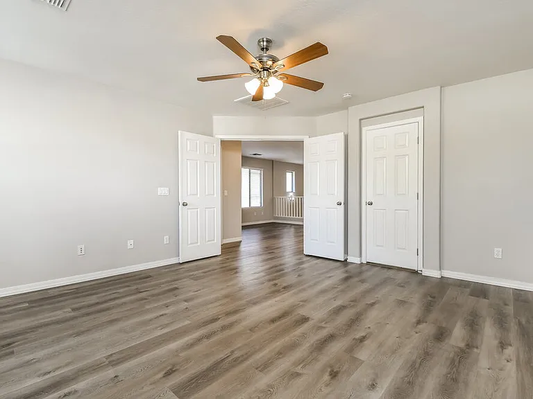 3829 E Kent Ave — Photo 9