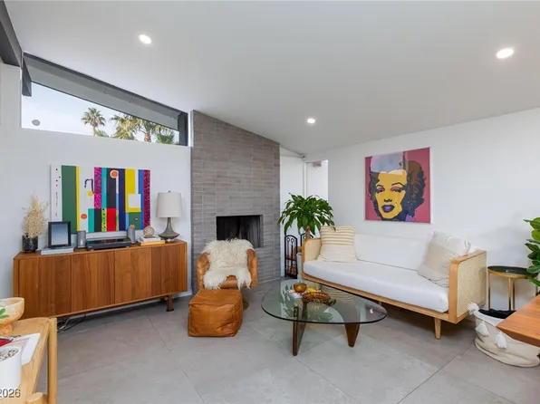 1607 Pawnee Dr, Las Vegas, NV 89169