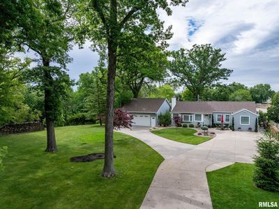 1872 19th Ave, Moline, IL, 61265